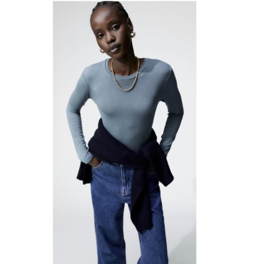 Zara light blue light stretchy long sleeve top, S